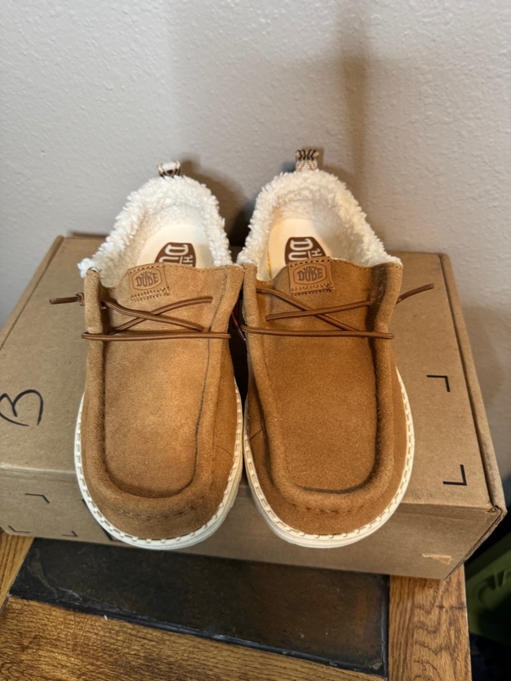 Women’s Hey Dude Tan Suede Shearling-Lined Slip-Ons - Picture 5 of 6